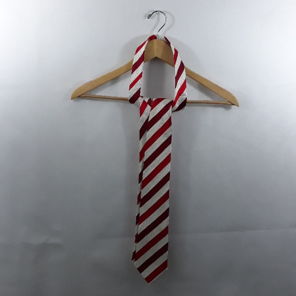 DONALD J. TRUMP Signature Collection Men Silk tie